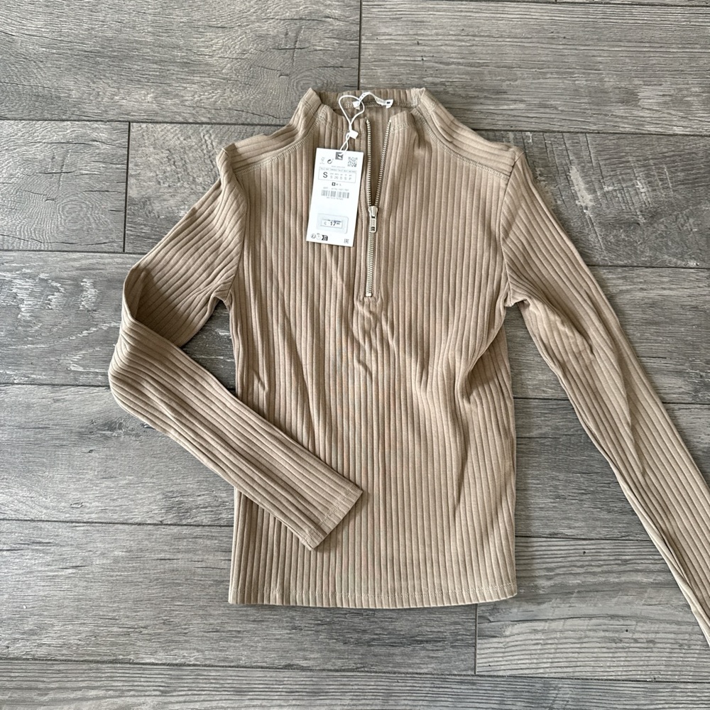 NWT Zara Ribbed Quarter Zip Top